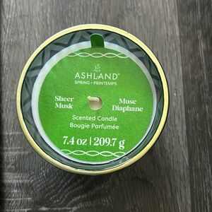 🆕 Ashland sheer musk scented 7.4 oz. candle